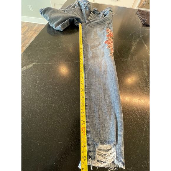 Abercrombie & Fitch Simone Hi-rise Ankle embroidered BOHO jean 29 8R - Picture 8 of 8